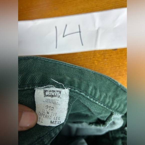 LEVI’S 912 Vtg 80s USA MADE Slim Fit Tapered Leg Orange tag Green Jeans tag 11 M - Picture 12 of 12